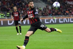 Paris Saint-Germain su Theo del Milan