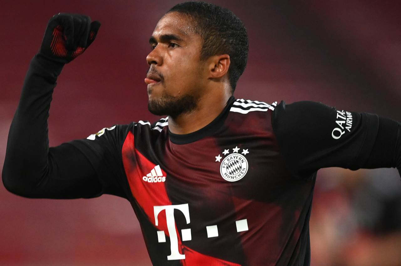 Douglas Costa