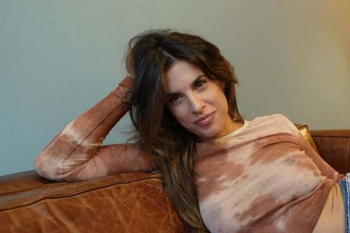 Elisabetta Canalis protesta così contro il blocco della musica su Instagram