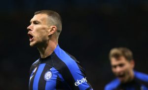 Edin Dzeko tentato dall'Al Hilal