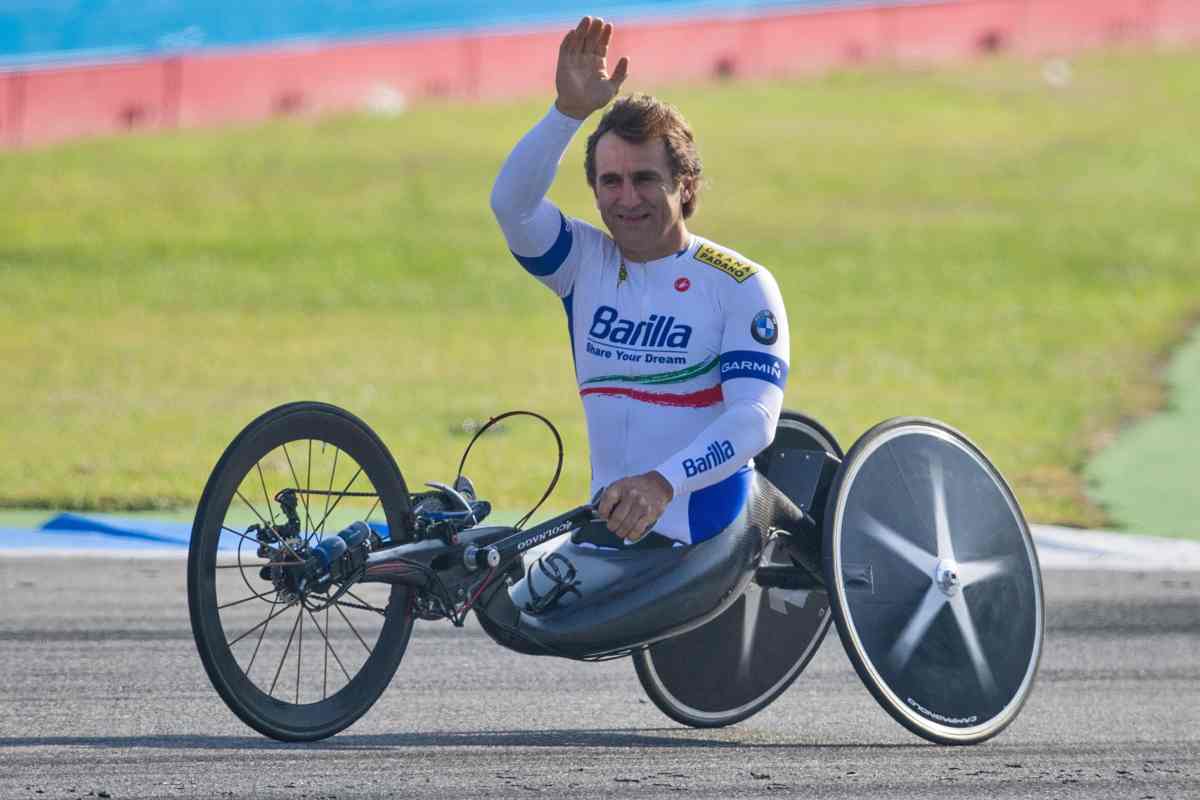 Zanardi e la sua handbike, un simbolo per tutti: ora ci credono tutti