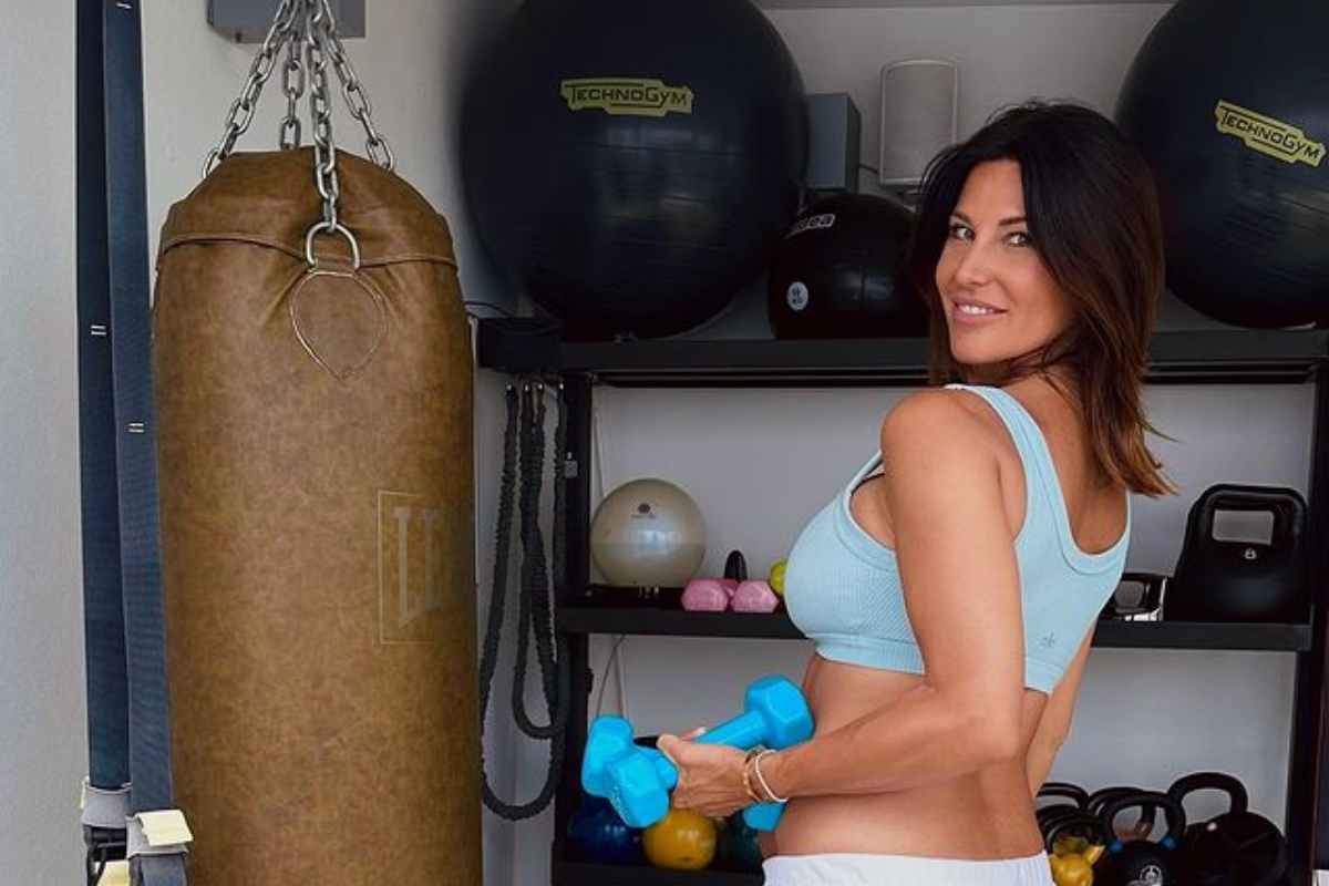 Barbara Pedrotti, allenamento piccante: curve da capogiro