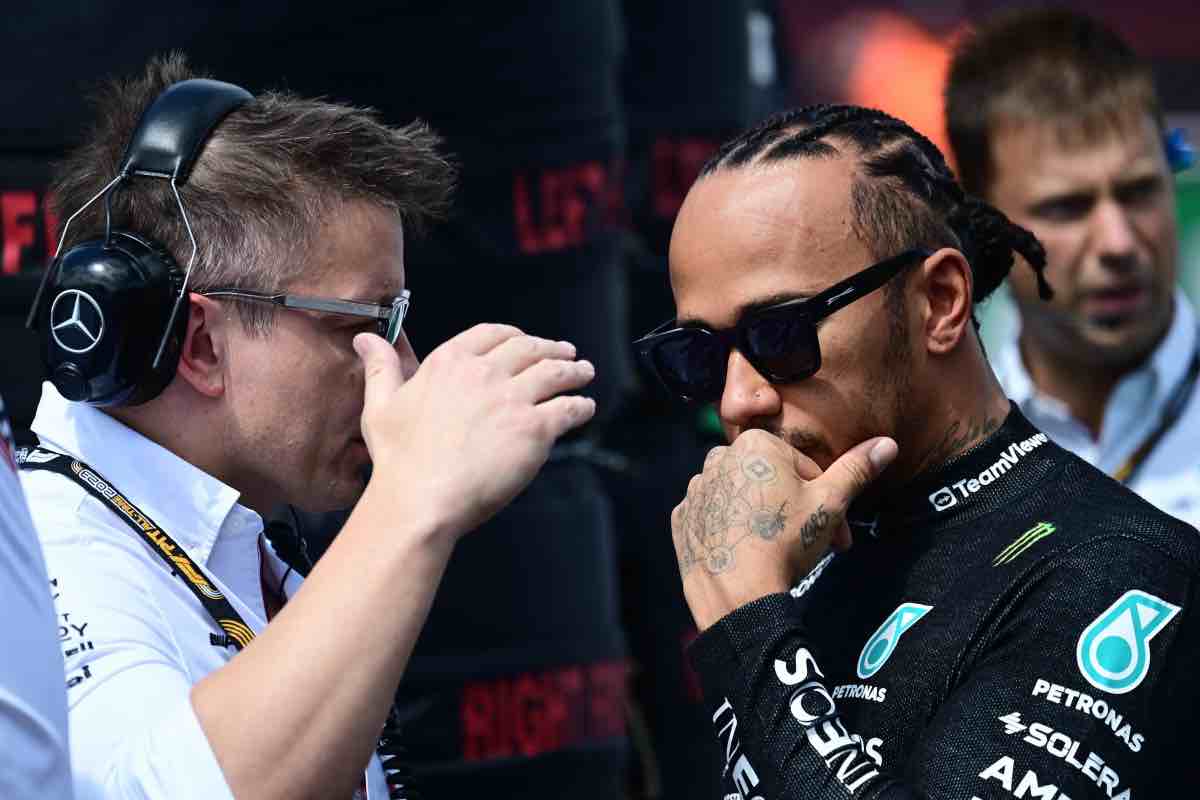 Hamilton, le parole dell'ex pilota di Formula 1 lo stroncano