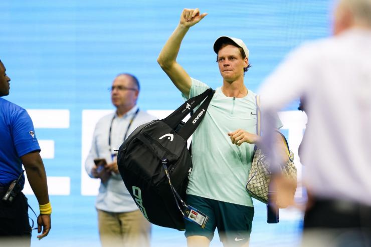 Sinner conquista i tifosi degli US Open: tutti pazzi per la sua borsa