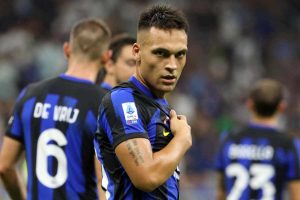 Inter, doccia fredda: Lautaro può andarsene