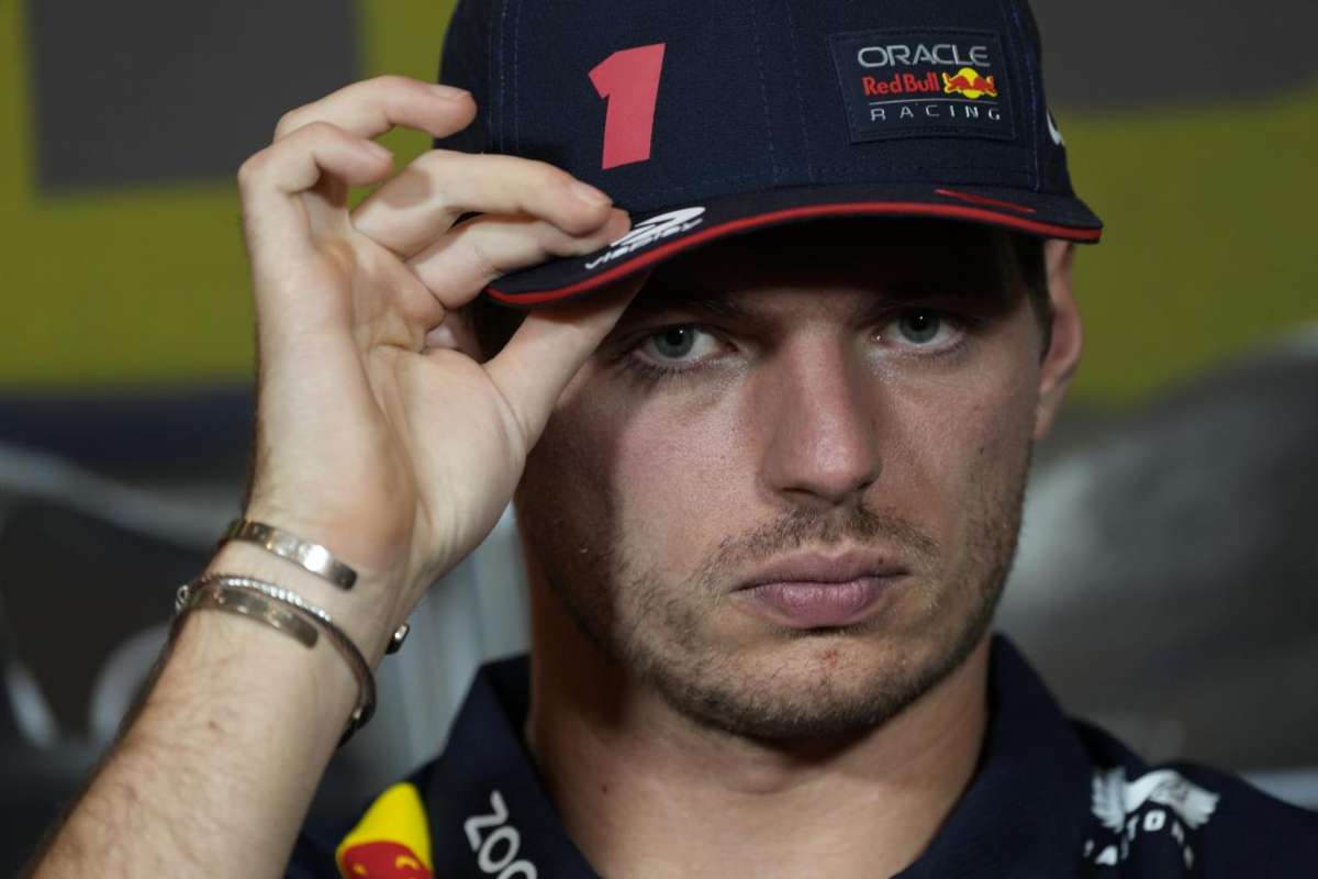 Verstappen alla Mercedes