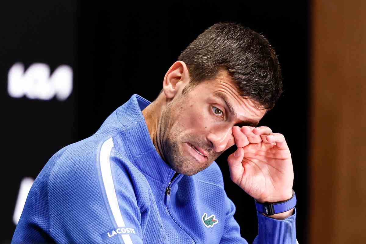 Lo stop di Djokovic spinge Sinner a un passo dal primato