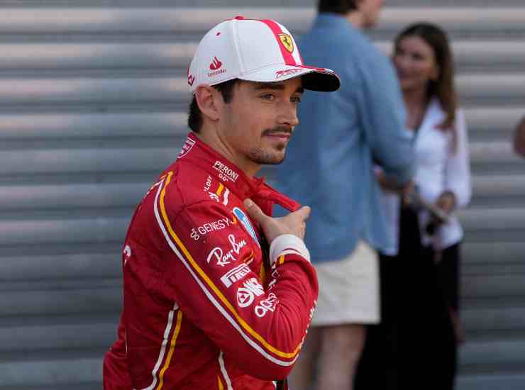 Leclerc fa il gradasso e viene zittito dalla Ferrari: che scontro in mondovisione 