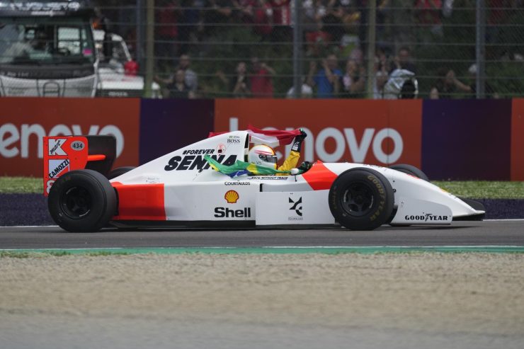 L'omaggio di Vettel per Senna