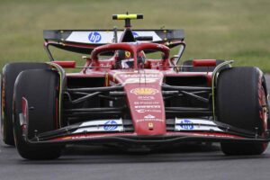 Addio alla Ferrari: annuncio lampo