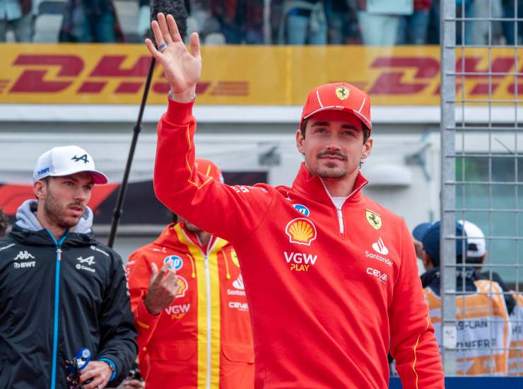 Leclerc può lasciare la Ferrari: rivoluzione totale 