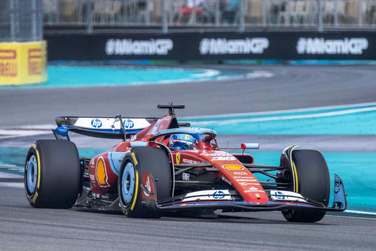 Alonso sbotta contro la Ferrari