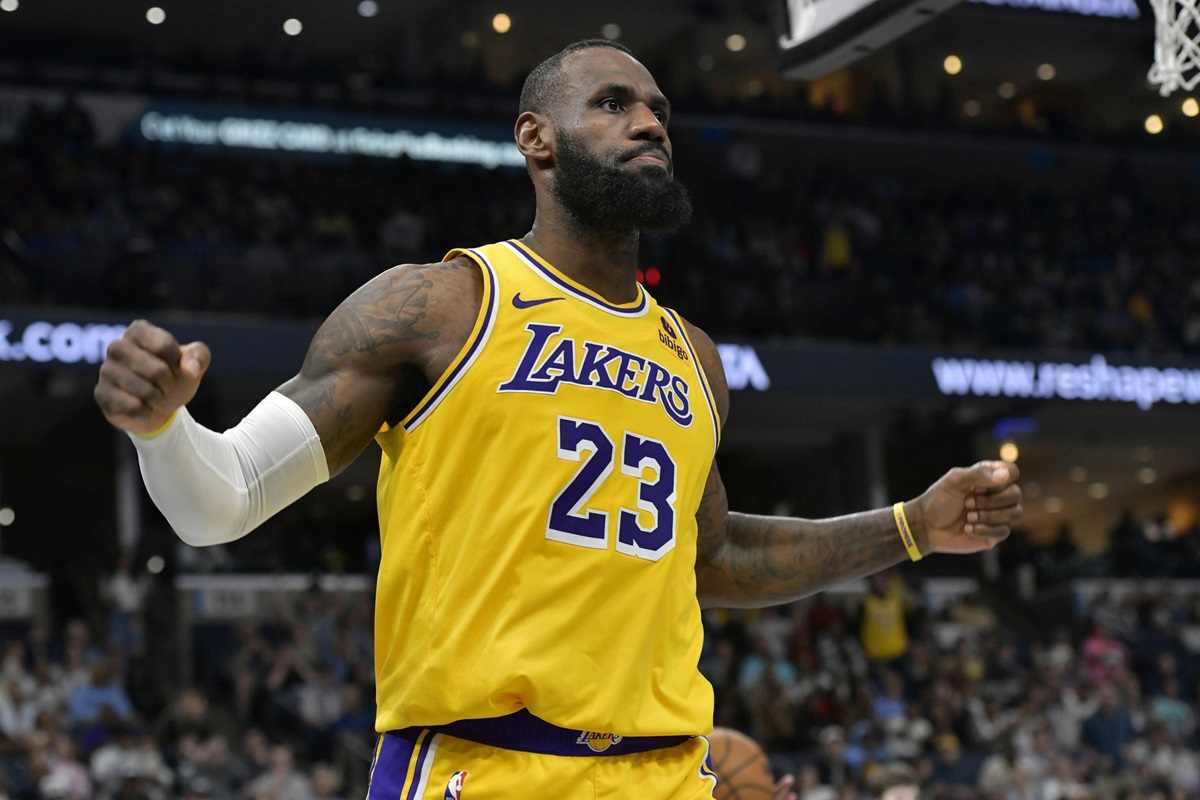 Ultim'ora LeBron James, svolta clamorosa in NBA: è pronto ad acquistarla