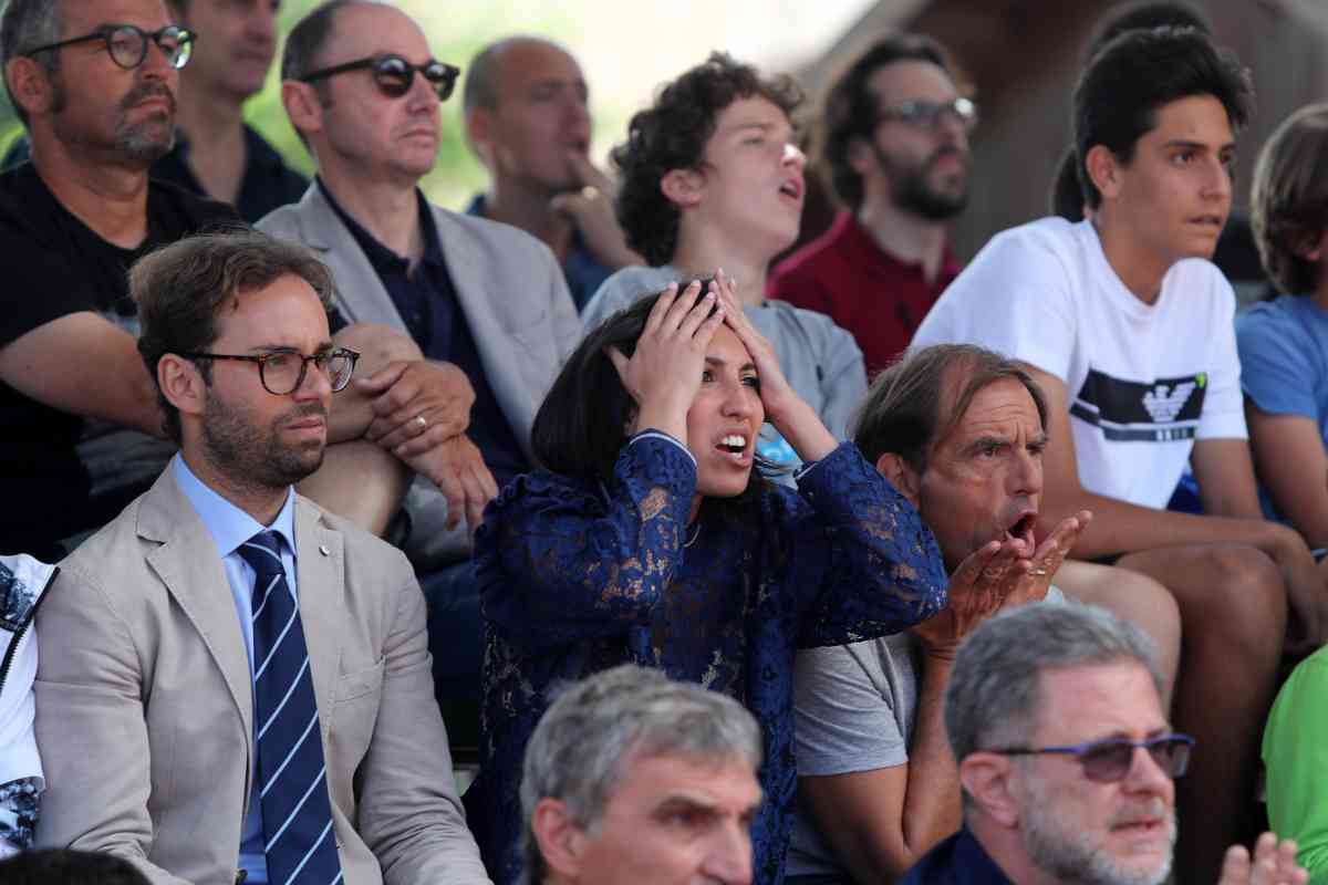 Lutto nel calcio, tifosi distrutti alla notizia