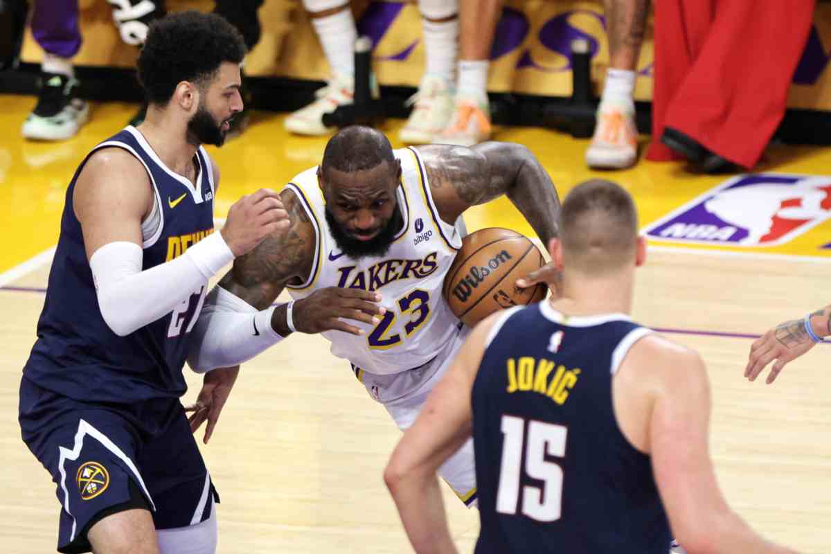 I Lakers bocciati per un mercato inesistente