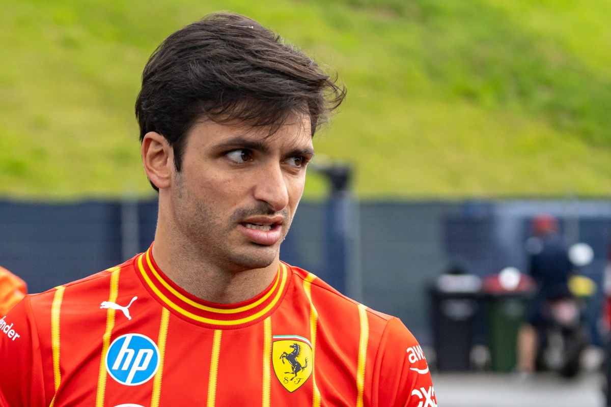 Sainz, frecciatina alla Ferrari