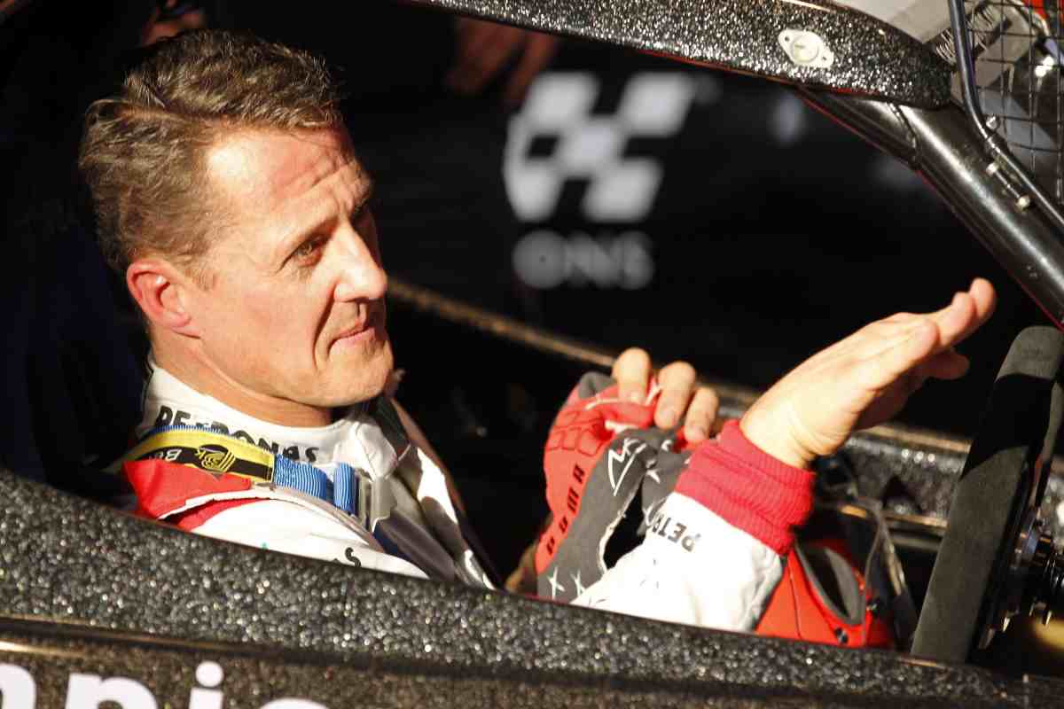 Lacrime per Schumacher, ricordo iconico