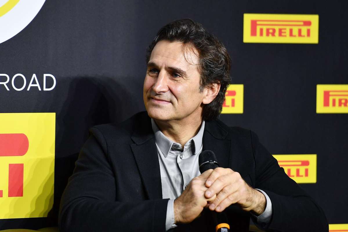 Zanardi, l'ultimo omaggio commuove