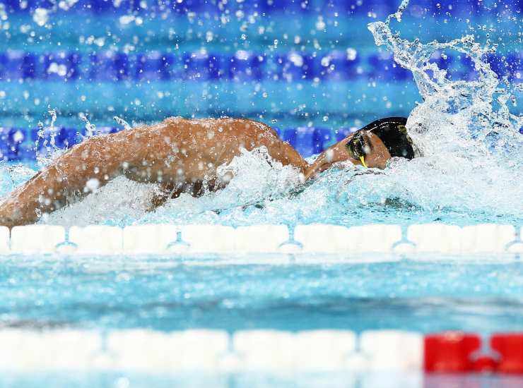 hugo gonzalez denuncia irregolarità piscina