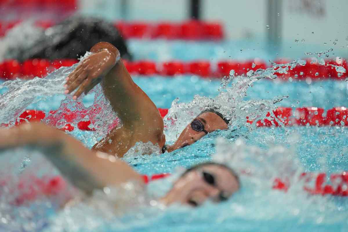 nuotatrice esclusa olimpiadi