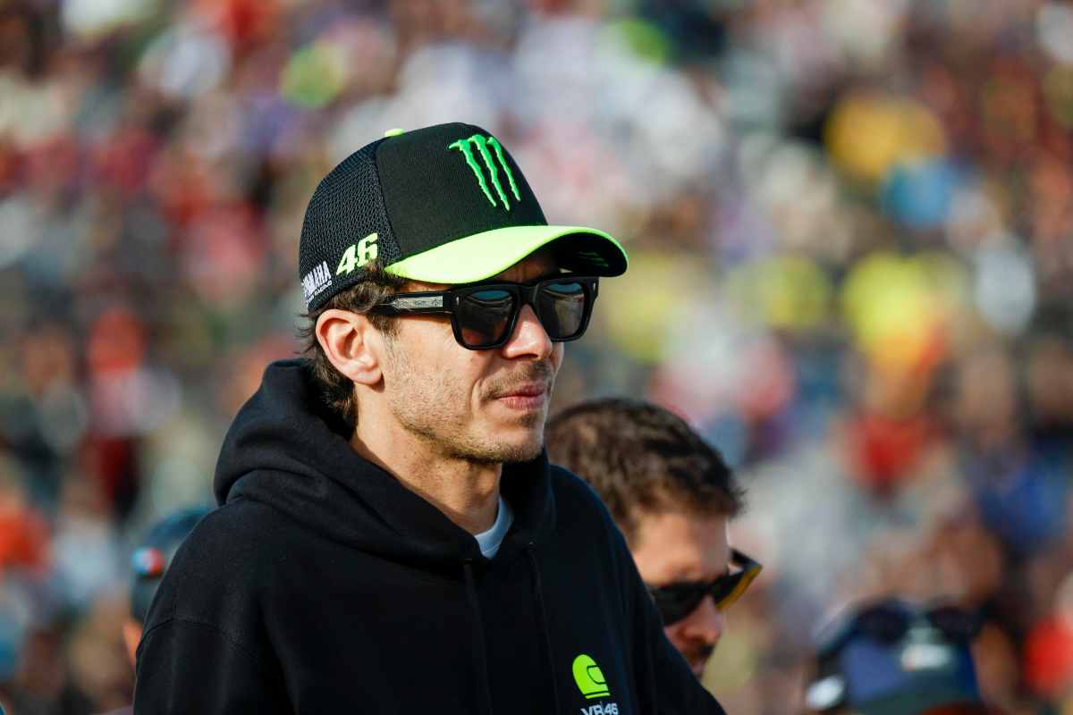 Valentino Rossi omaggio in pista