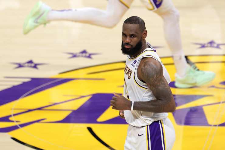 critiche Lakers LeBron James