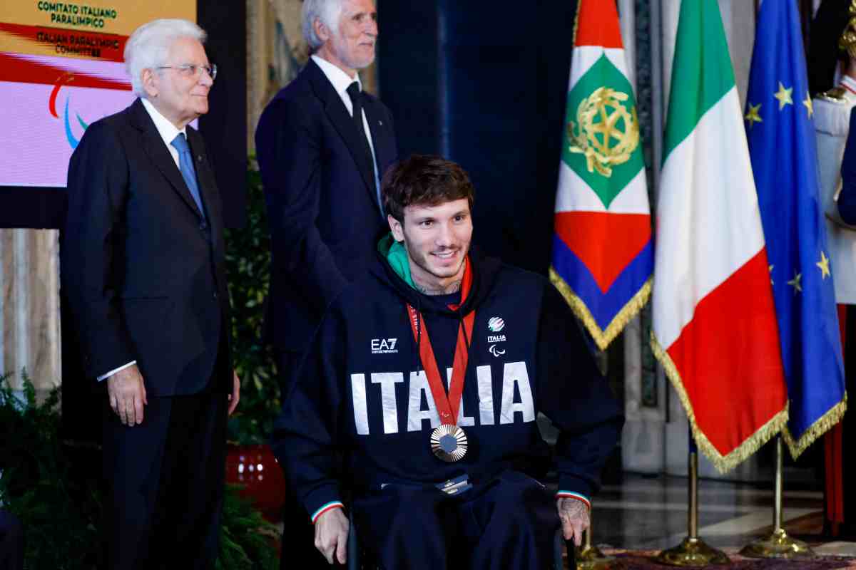 Manuel Bortuzzo premiato: tifosi in festa 