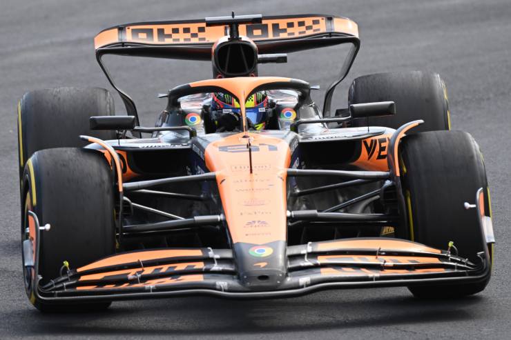 McLaren, clausola per Piastri