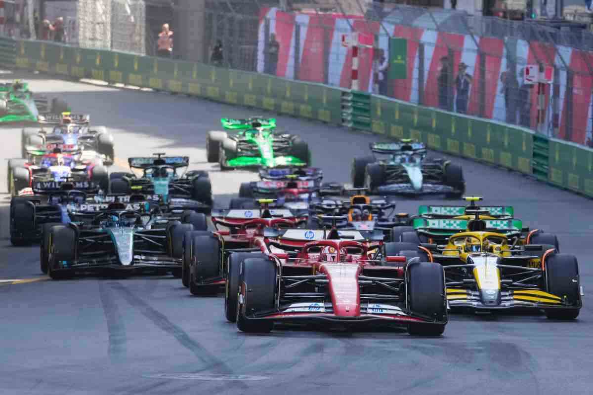 Formula 1 pilota squalificato