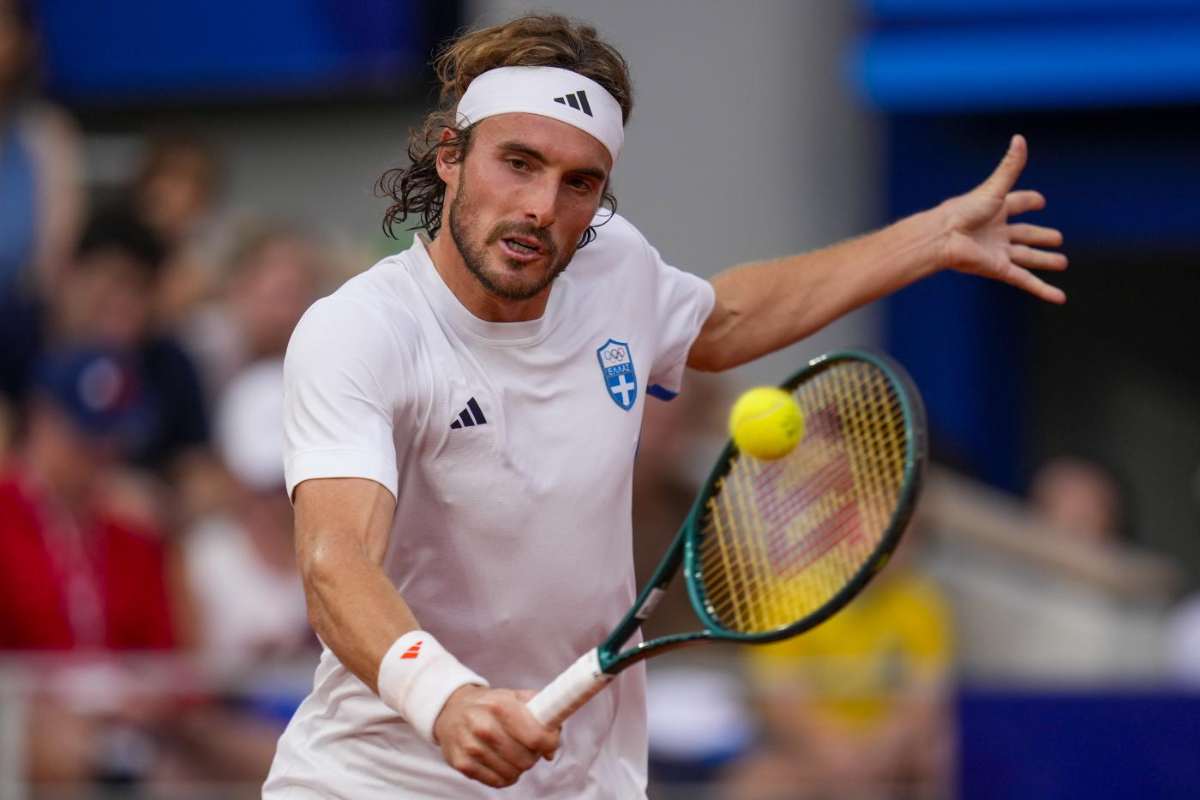 Tsitsipas ritiro