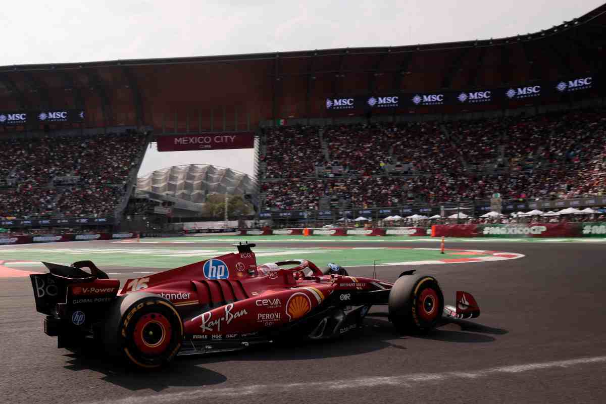 La Ferrari di Leclerc in Messico