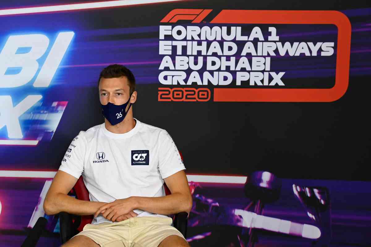 Kvyat lascia tutti di stucco