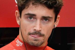 Leclerc contro Hamilton: parte la battaglia