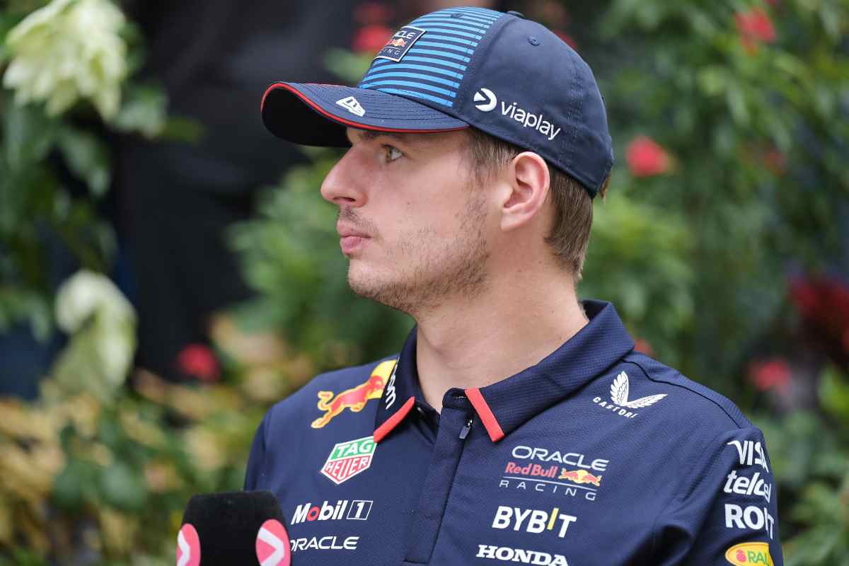 Guai per Verstappen