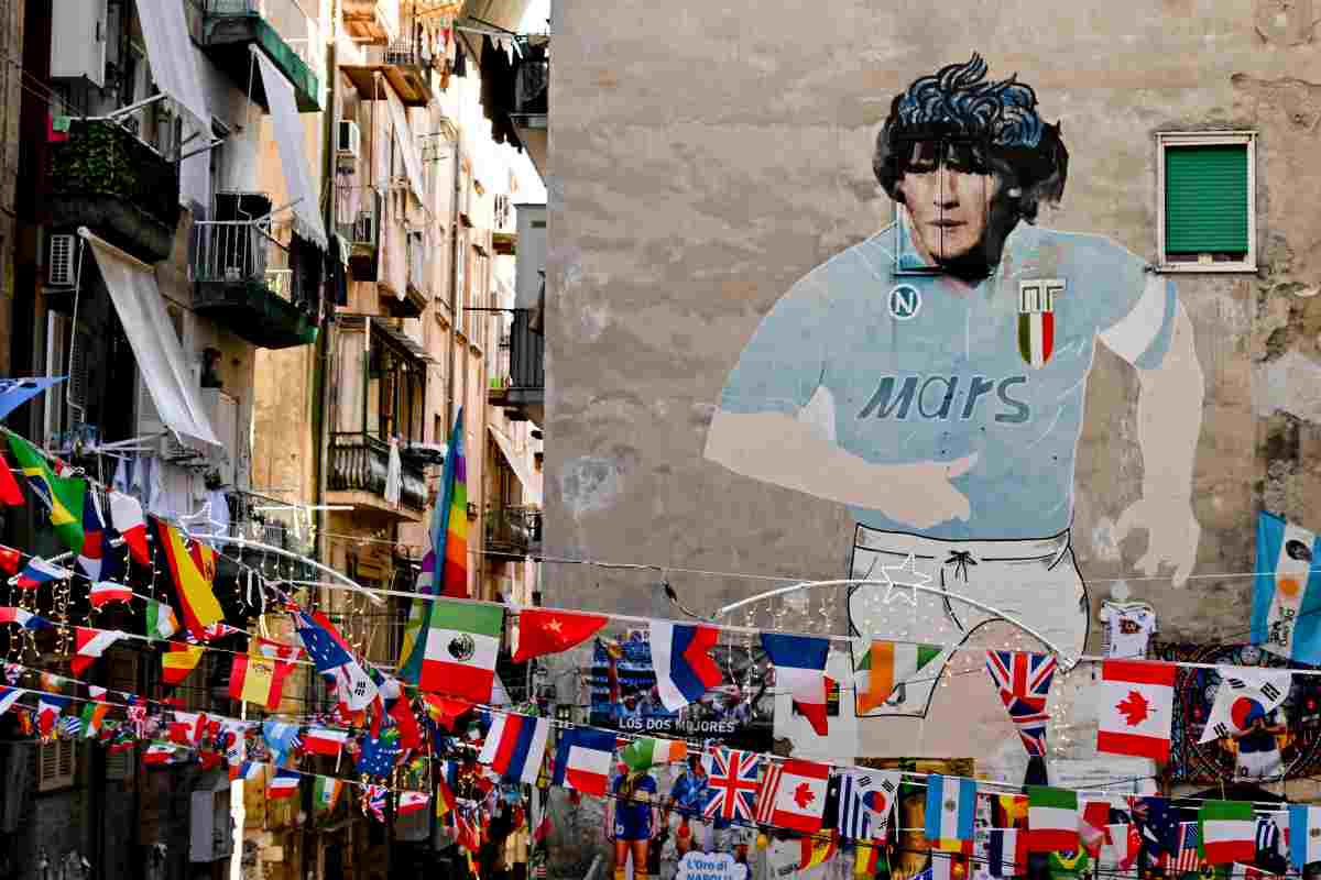 Il murales dedicato a Maradona a Napoli