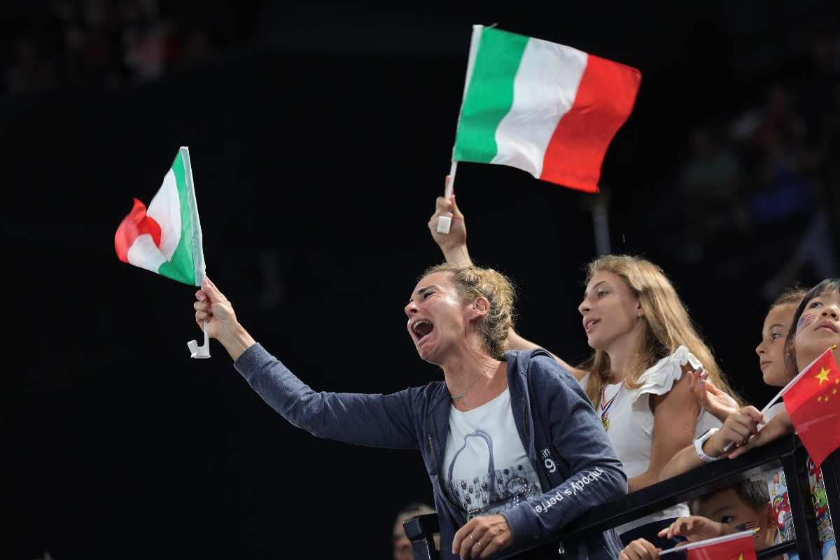 Tifosi salutano campionessa