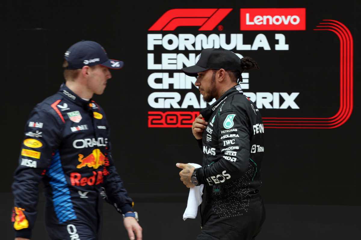 Verstappen e Hamilton 