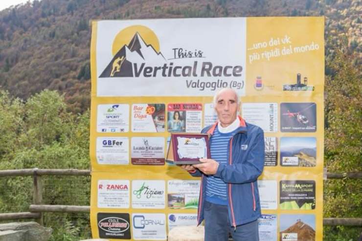 Alfredo Pasini durante una premiazione 