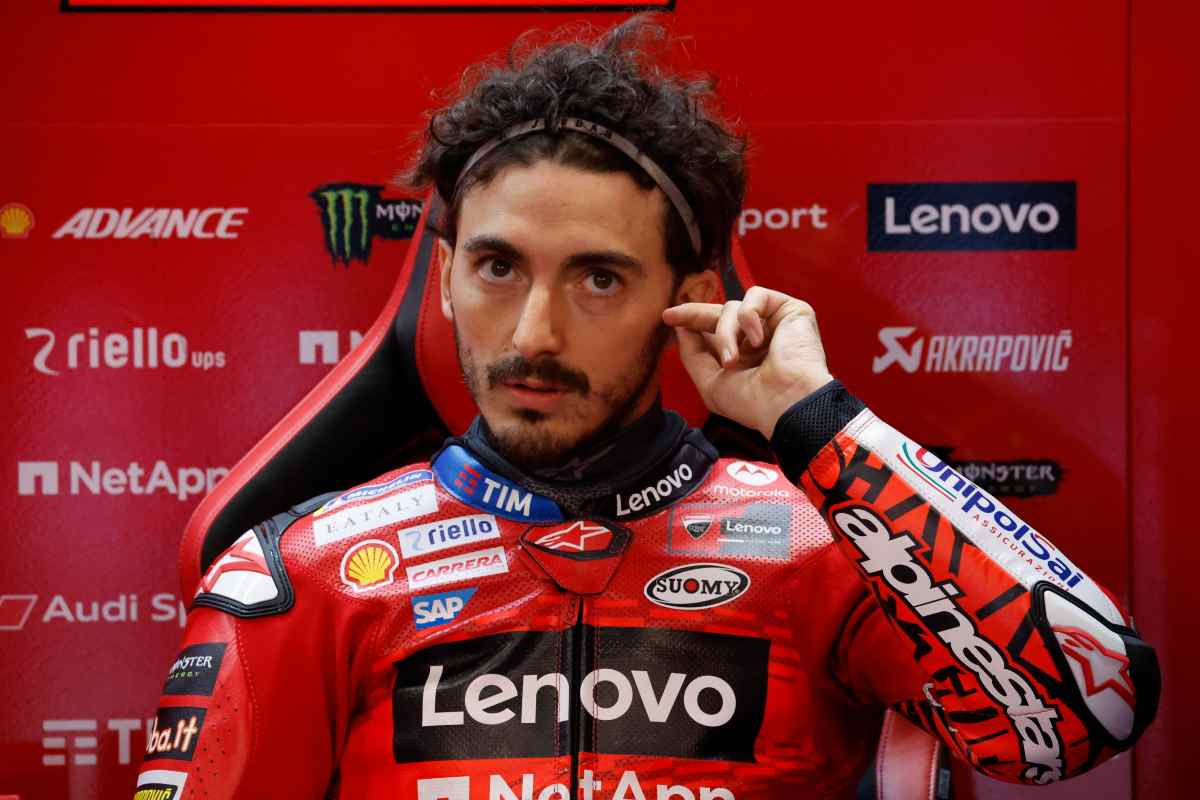 Pimo piano di Pecco Bagnaia nei box