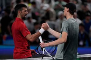 Djokovic e Sinner al termine di un match