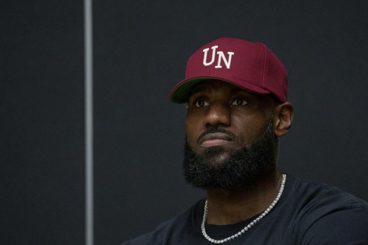 LeBron James in tribuna 