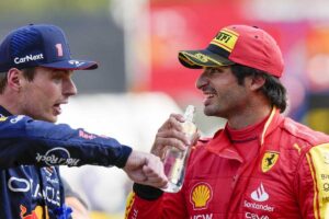 Carlos Sainz e Max Verstappen