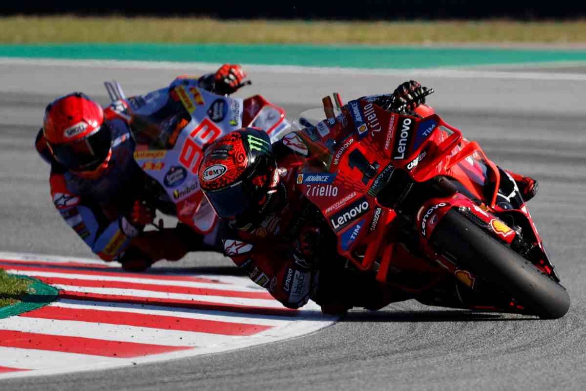 Marquez e Bagnaia in pista