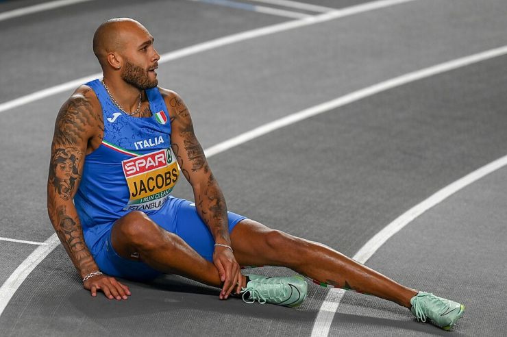 Marcell Jacobs in pista di atletica leggera