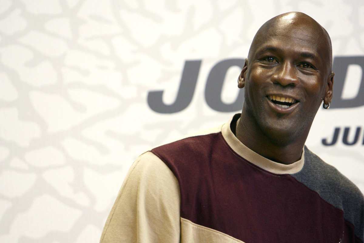 Michael Jordan sorridente 