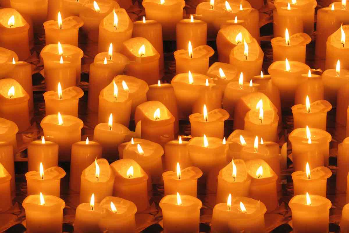 candele funebre