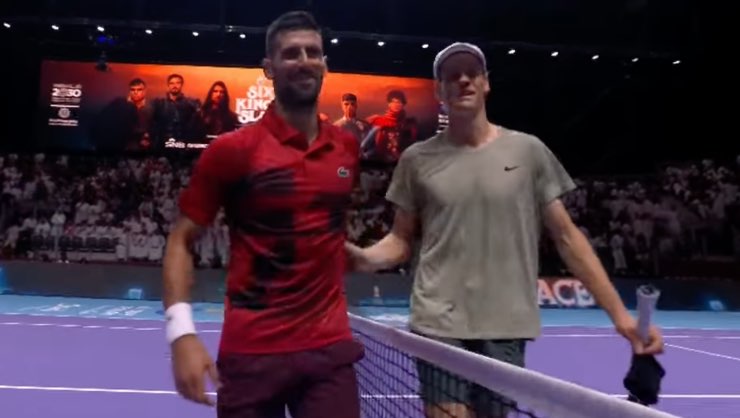 Djokovic e Sinner dopo la partita alla Six League Slam