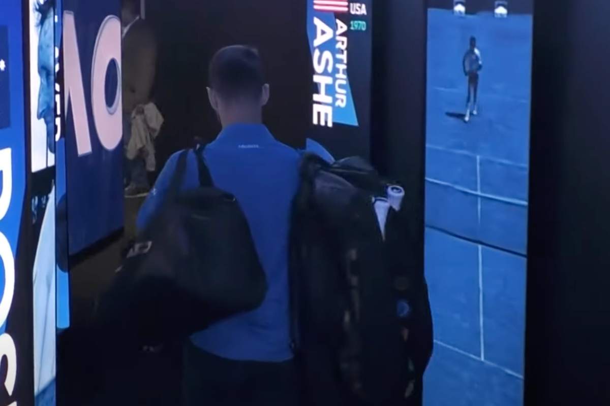 Djokovic nel tunnel della Rod LAver