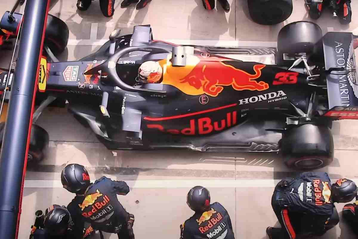 Jos Verstappen parla del futuro di Max in Red Bull