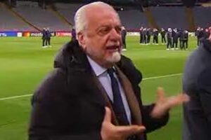 De Laurentiis a bordo campo